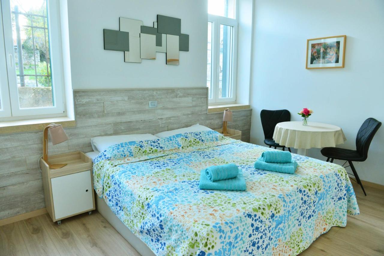18m² Studio-Apartment, 1 eigene Split Exterior foto