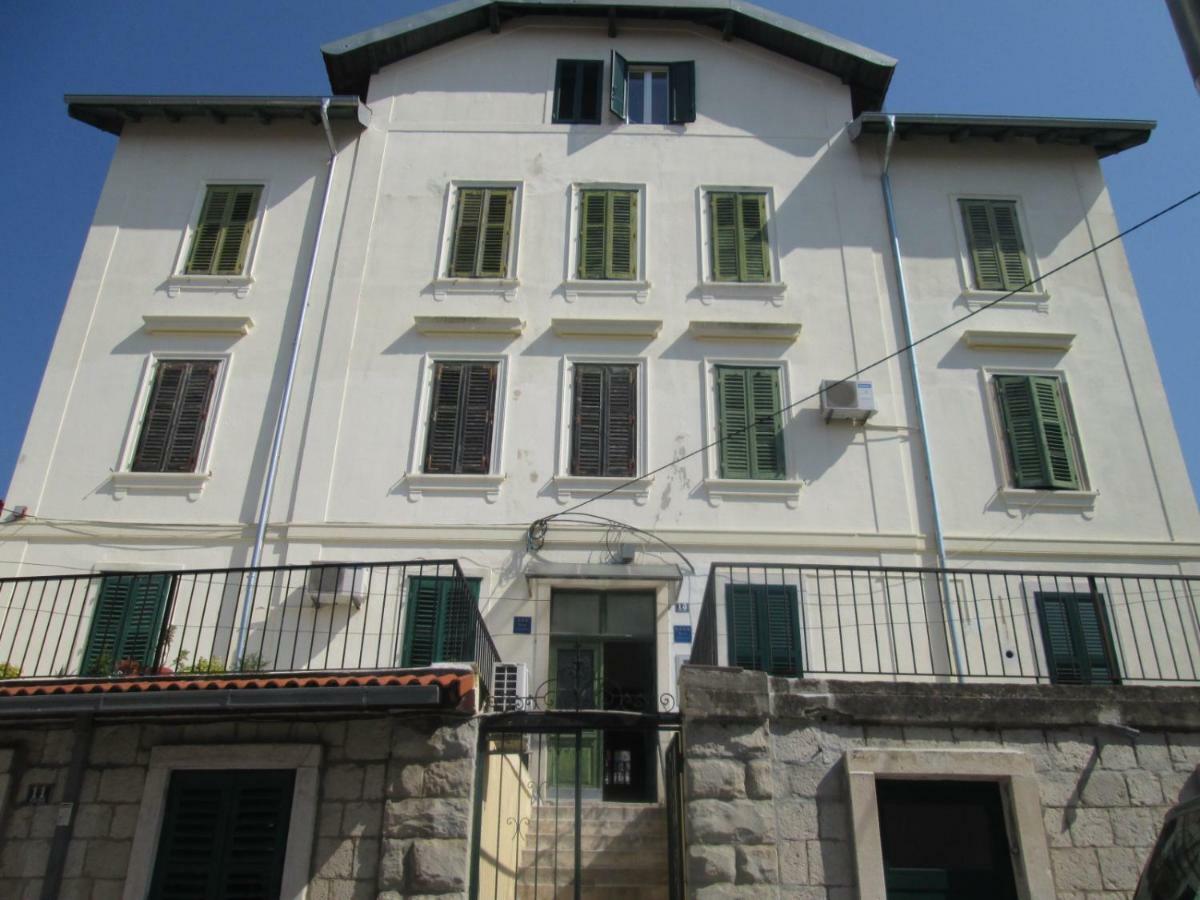 18m² Studio-Apartment, 1 eigene Split Exterior foto
